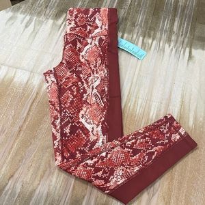 Ideology Snakeskin-Print 7/8 Leggings-S